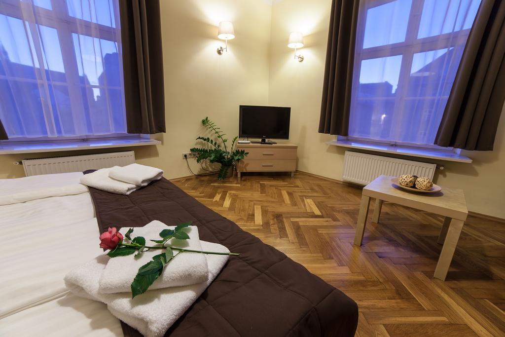 Place 4 You Apartments Краков Номер фото