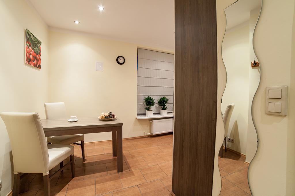 Place 4 You Apartments Краков Номер фото
