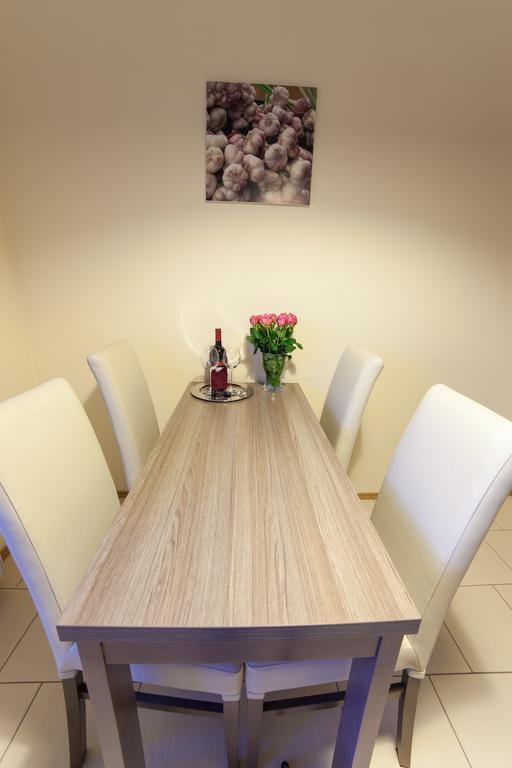 Place 4 You Apartments Краков Номер фото