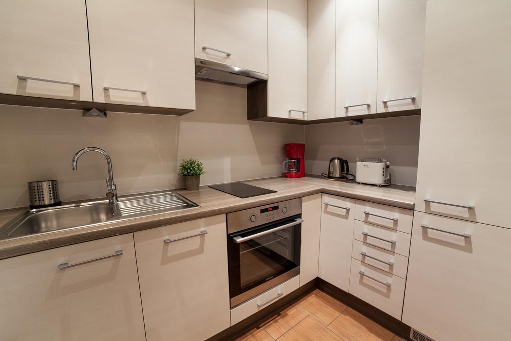Place 4 You Apartments Краков Номер фото