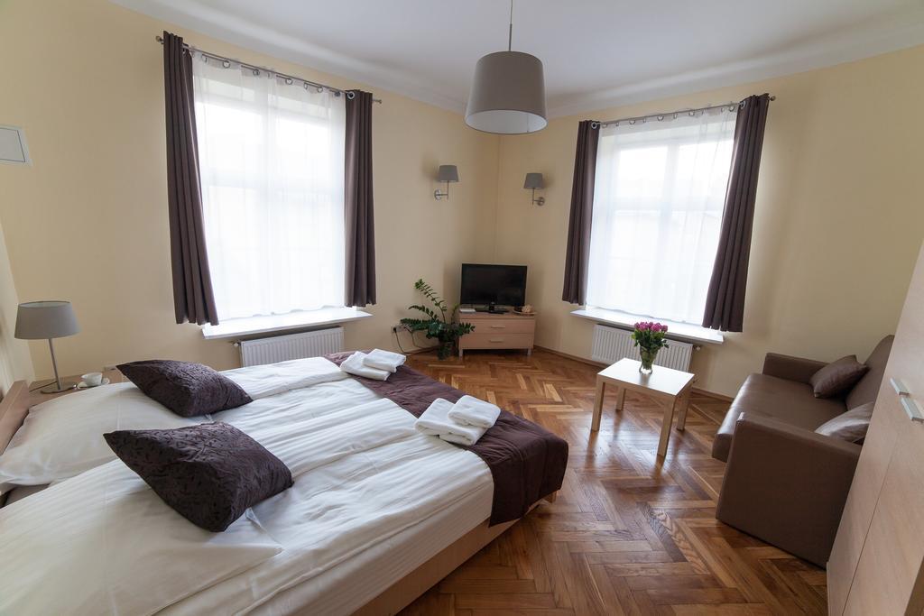 Place 4 You Apartments Краков Номер фото