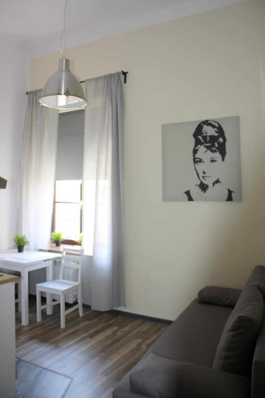 Place 4 You Apartments Краков Экстерьер фото