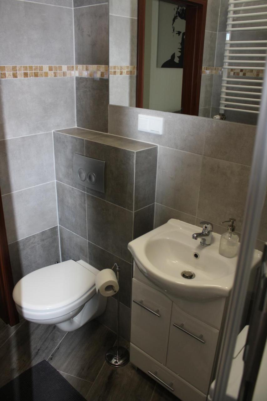 Place 4 You Apartments Краков Экстерьер фото